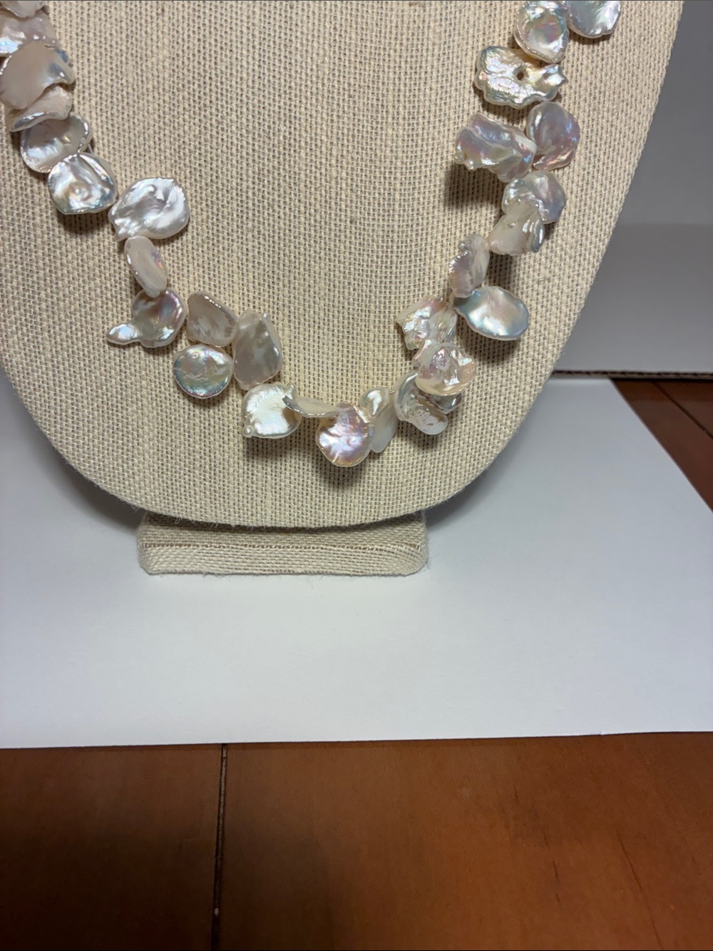 Keshi Pearl Necklace with Beaded magnetic Clasp - Iridescent White Pearls - Picture 5 of 7